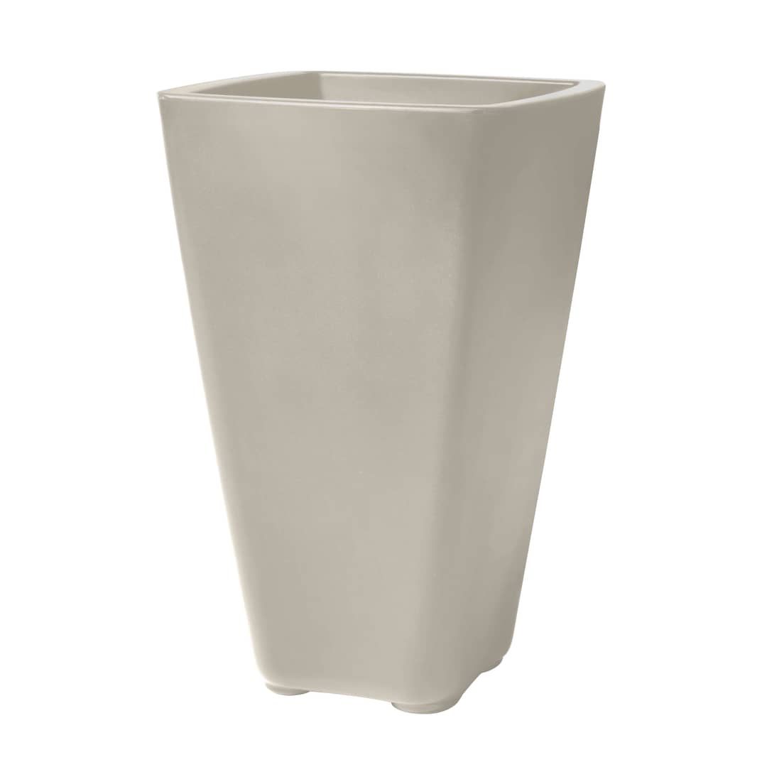 Step2 Bridgeview Flower Pot Large